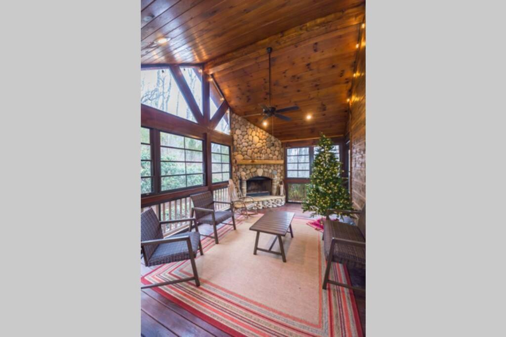 Christmas Lodge-Secluded Near Downtown Blue Ridge Exteriér fotografie