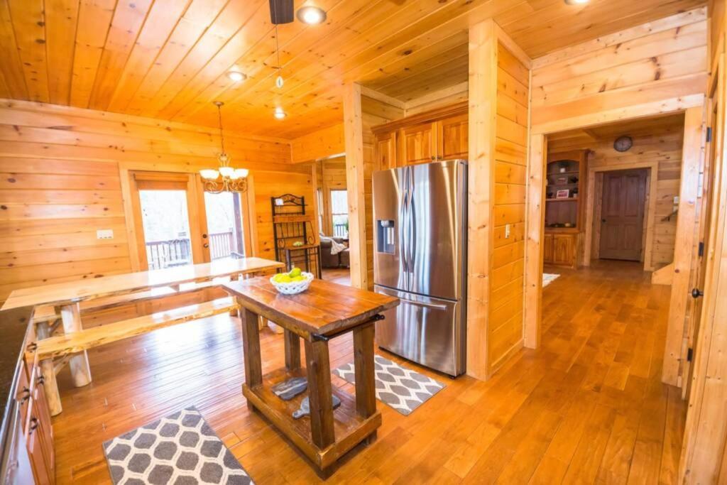 Christmas Lodge-Secluded Near Downtown Blue Ridge Exteriér fotografie