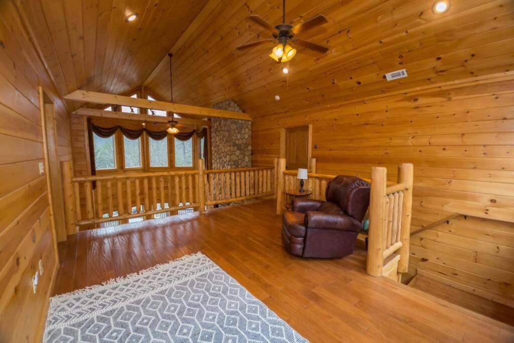 Christmas Lodge-Secluded Near Downtown Blue Ridge Exteriér fotografie