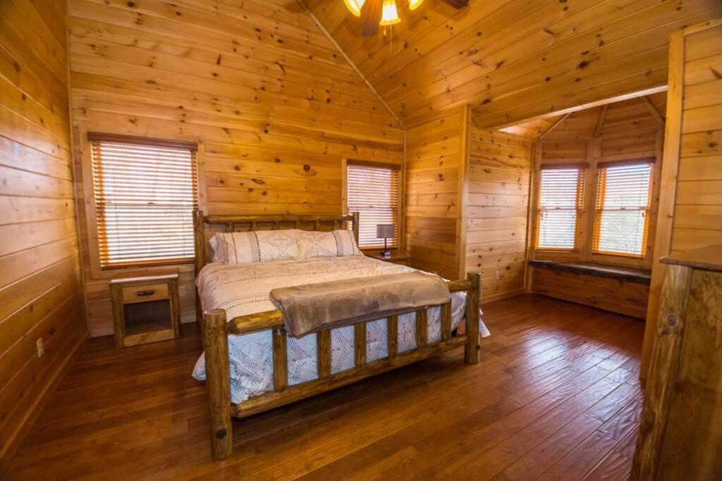 Christmas Lodge-Secluded Near Downtown Blue Ridge Exteriér fotografie